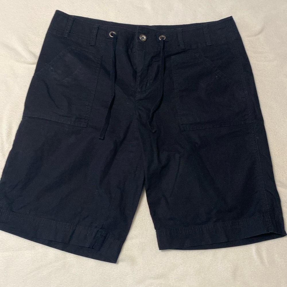 Rafaella Black shorts with button and tie string size 10